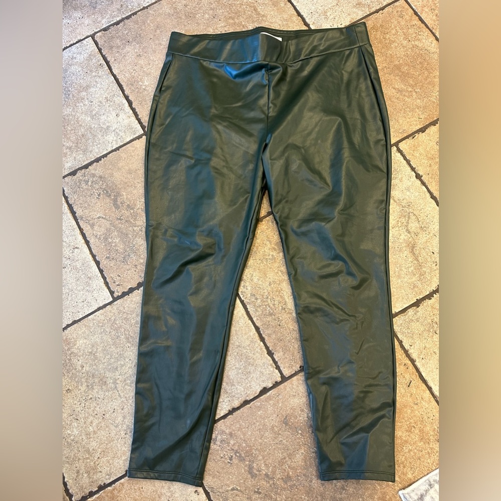 LOFT Forest Green Skinny Pants